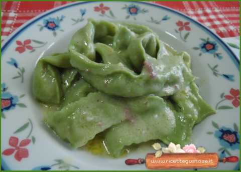 pappardelle rucola ripiene di patate