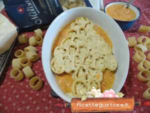 pasta al forno rape rosse e salmone