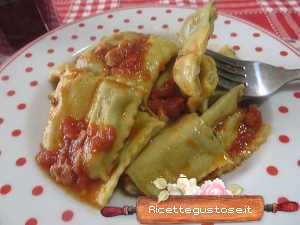 ricetta ravioli doppi faraona e spinaci