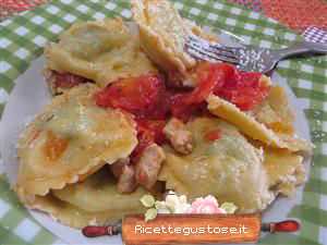 Ravioli di zucca prosciutto e spinaci