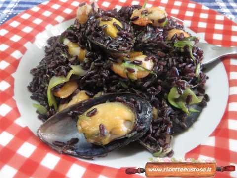 riso venere zucchine cozze gamberi