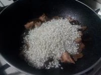 risotto coniglio e funghi porcini immagine 5