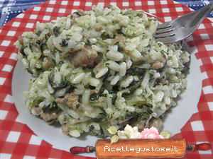 risotto gustoso cicoria e salsiccia