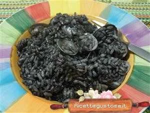 ricetta risotto vongole e nero di seppia