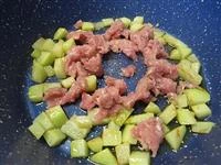 risotto zucchine spinose e salsiccia immagine 2