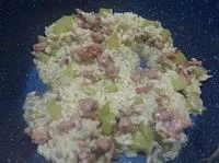 risotto zucchine spinose e salsiccia immagine 4