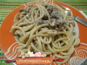 ricetta bucatini al barbera