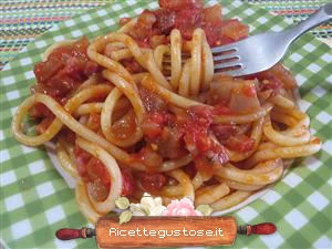 ricetta bucatini matriciana