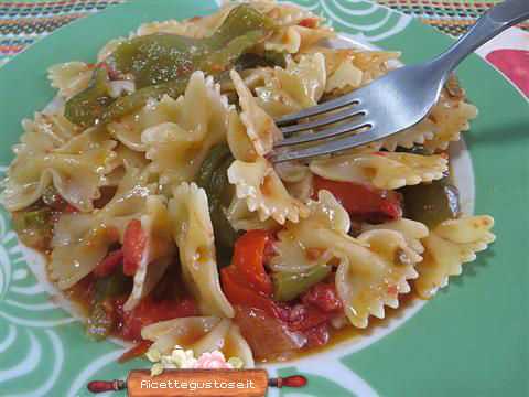 farfalle peperoni friggitelli asparagi quarticolo