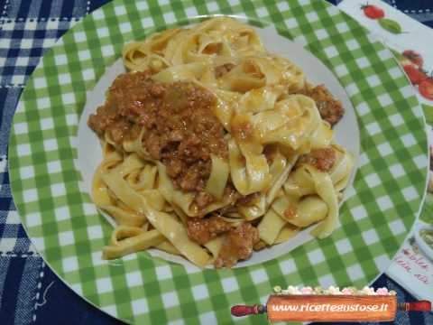 fettuccine melanzane macinato