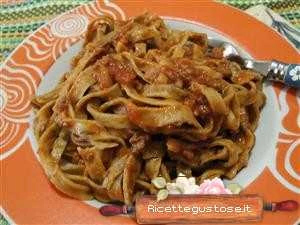 fettuccine porcini ragu ventrigli pollo