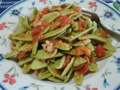 foglie di ulivo tonno pesto