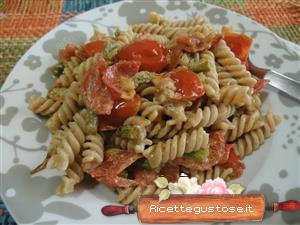 Fusilli di farro asparagi e ciliegino