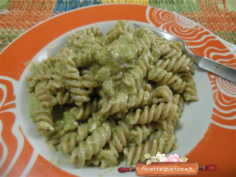 fusilli farro melanzane pecorino