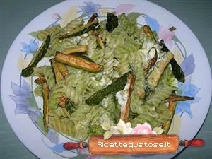 fusilli stracchino e crema di zucchine ricetta