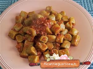 gnocchi di ricotta agli agretti