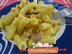 Maccheroni e wurstel