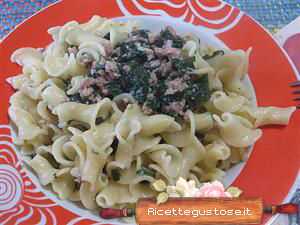pasta al gorgonzola e spinaci
