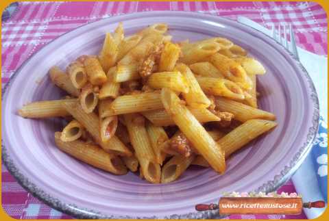 pasta ragu coniglio pesto finocchietto