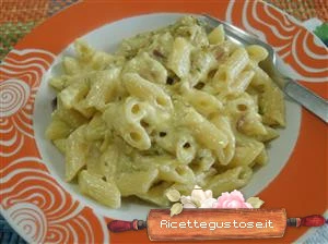 pennette zucchine e fonduta ricetta