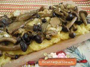 Polenta scamorza e porcini