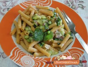 sedanini lenticchie rosse alle zucchine ricetta
