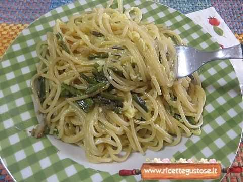 Spaghetti alla carbonara di asparagi
