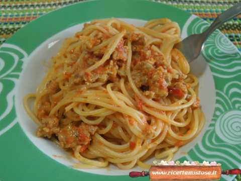 Spaghetti crema peperoni