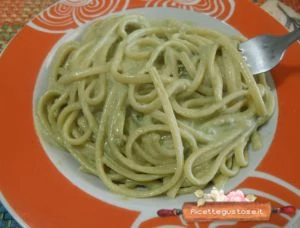 ricetta spaghetti super con piselli e carciofi 