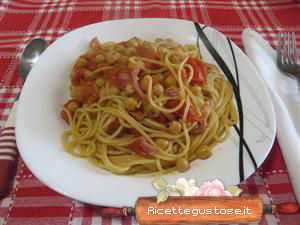 spaghetti ceci pomodori