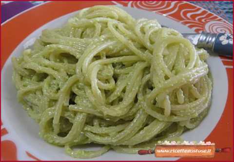 spaghetti crema di peperone e mascarpone