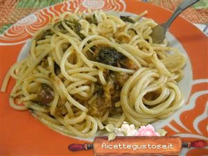 spaghetti datterini verdi e stridoli ricetta