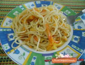 spaghetti peperoni e funghi enoki ricetta