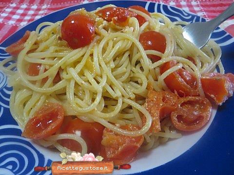 spaghetti rum e crescenza