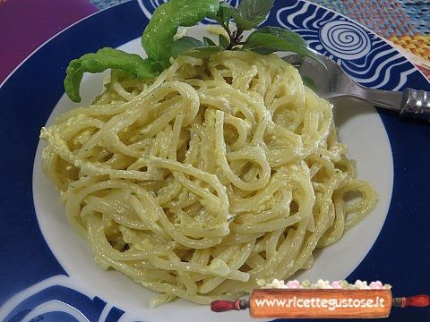 Spaghetti stracchino e aromi
