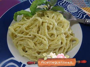 spaghetti stracchino e aromi
