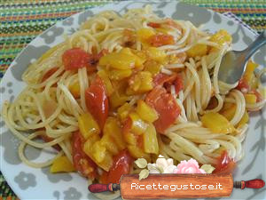 Spaghetti al sugo di peperoni