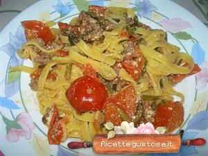 tagliatelle asparagi e caprino ricette