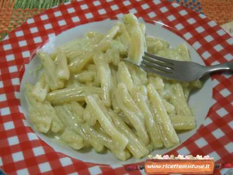 pasta tortilli asparagi panna