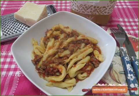 Trofie di patate al ragù