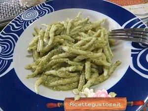 trofie pesto stridoli ricetta