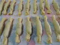 caramelle di pasta iin brodo di gallina immagine 4