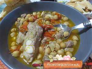 zuppa ceci costine maiale