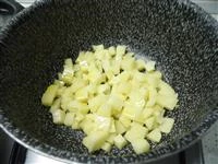 zuppa di patate fagioli e gamberetti immagine 1