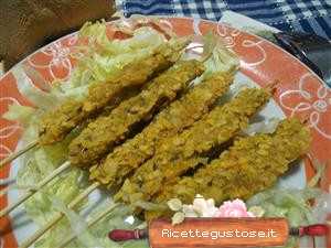 Arrosticini patanti patatine fritte e lemon grass