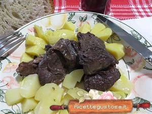 cinghiale al vino rosso ricetta