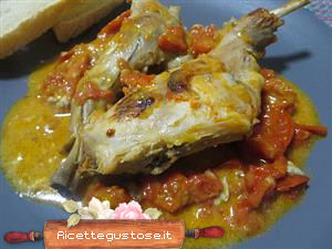 Coniglio al pomodoro e gorgonzola