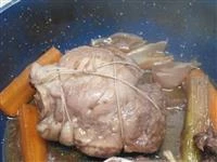 fesa di tacchino brasata al chianti immagine 4