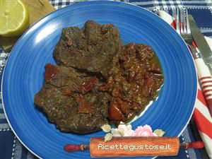 fettine equino pizzaiola ricetta
