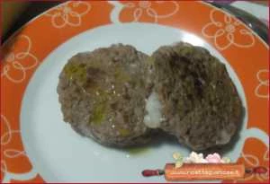 hamburger pecorino marzolino rosso ricetta